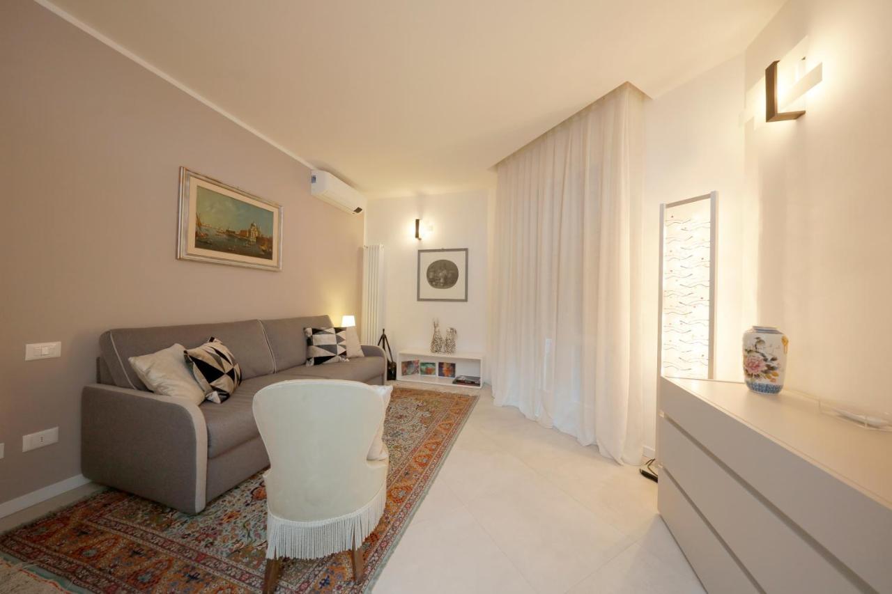 Siena Uptown - Sabrina'S Charming Apartment Exterior photo